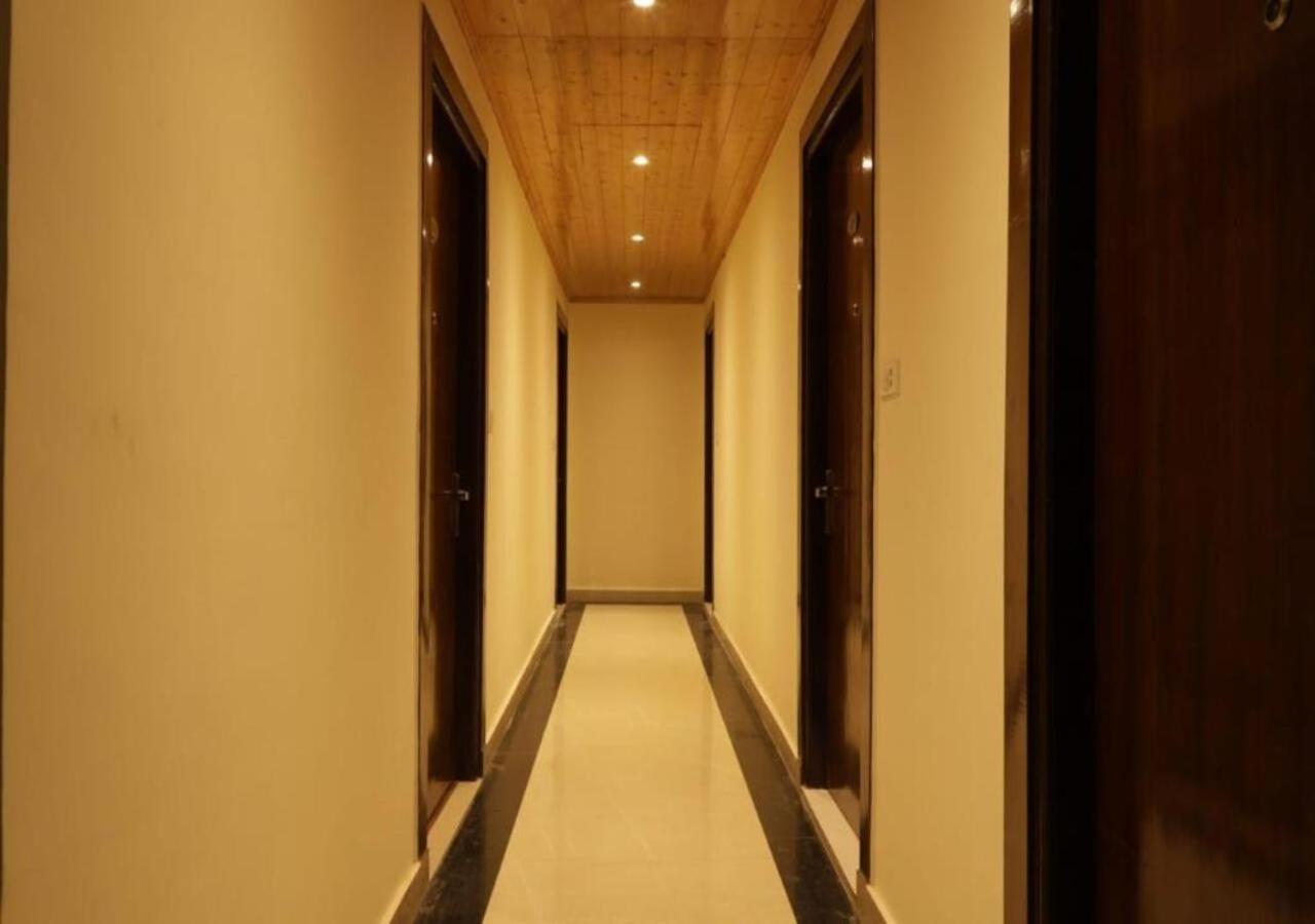 The Alpine Retreat Hotel Shimla Exterior foto