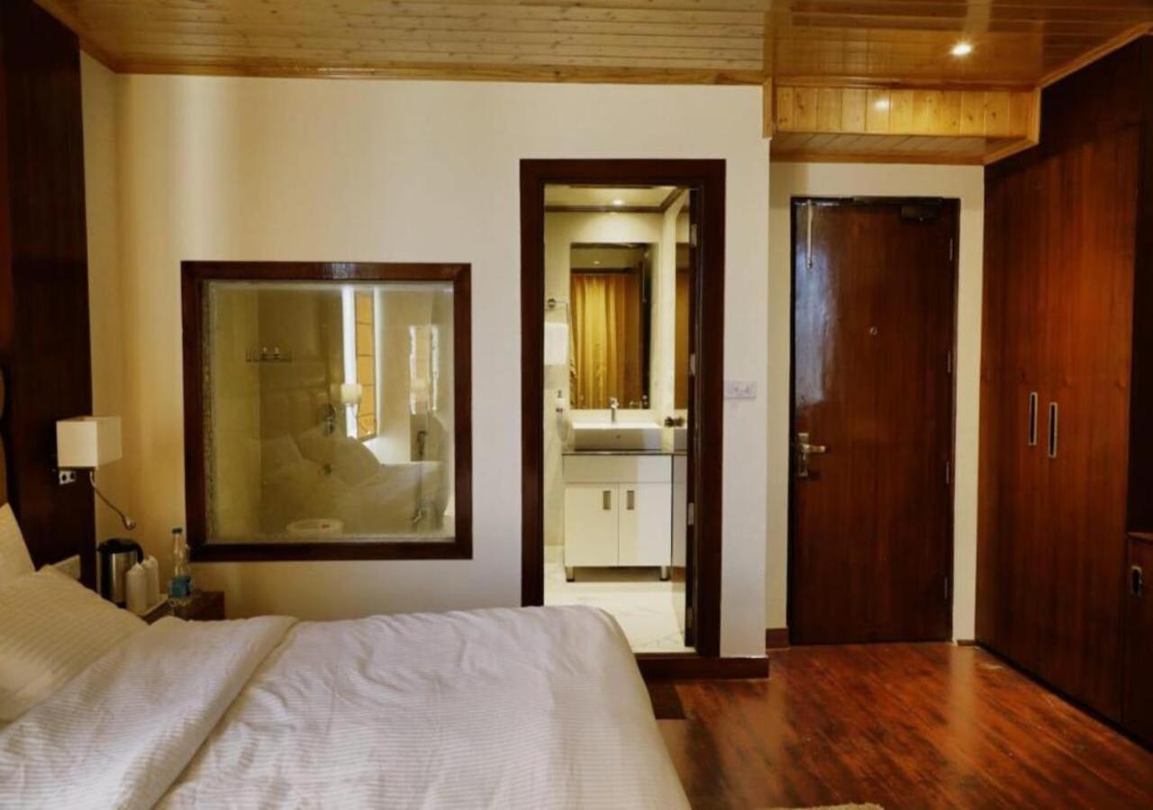 The Alpine Retreat Hotel Shimla Exterior foto